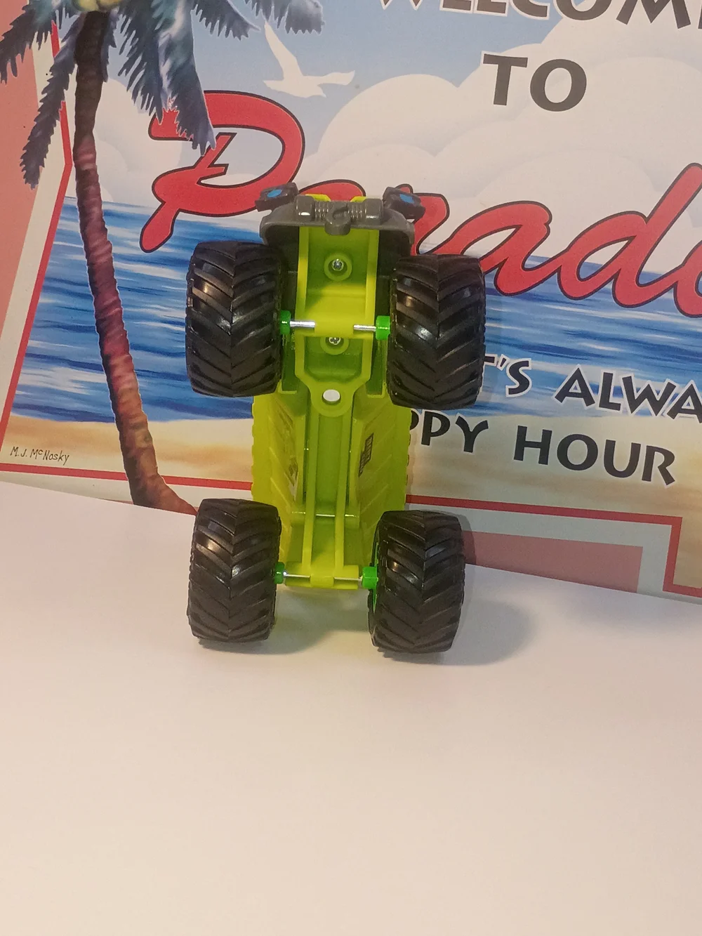 Spin Master Monster Monster Jam Lime Green Dirt Squad Dump Truck Axle 1/64